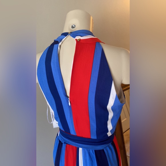 JULIA JORDAN
Women's Halter Surplus Hi-Low Belted Midi Dress In Blue Multi - Picture 5 of 16